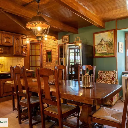 Le Pigeonnier Du Mas De Salles