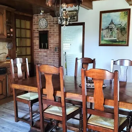 Le Pigeonnier Du Mas De Salles *